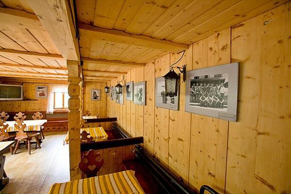 Schronisko Pttk Samotnia Hostel Карпач Екстериор снимка
