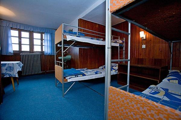 Schronisko Pttk Samotnia Hostel Карпач Стая снимка
